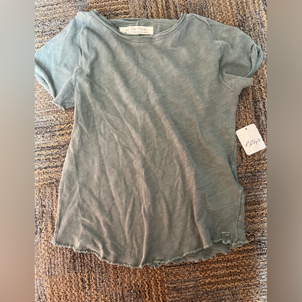 *SOLD* NWT Free people short sleeve